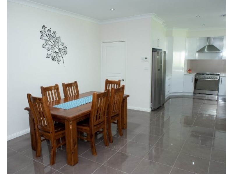 13 Penlee Road, Tamworth NSW 2340