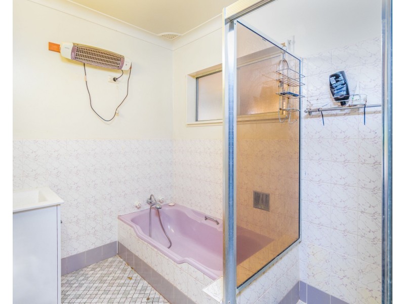 78 Oak Street, Tamworth NSW 2340