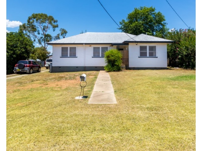 33 Hillvue Road, Tamworth NSW 2340