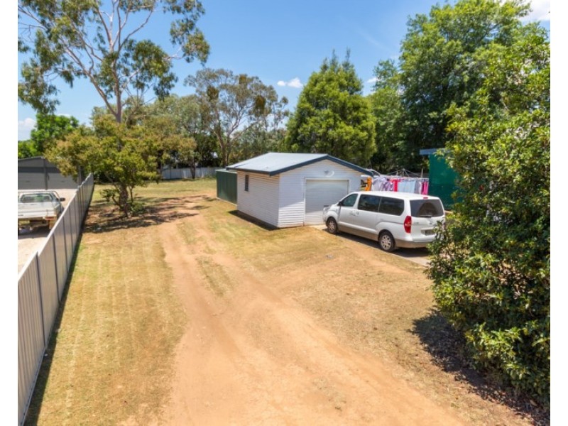 33 Hillvue Road, Tamworth NSW 2340