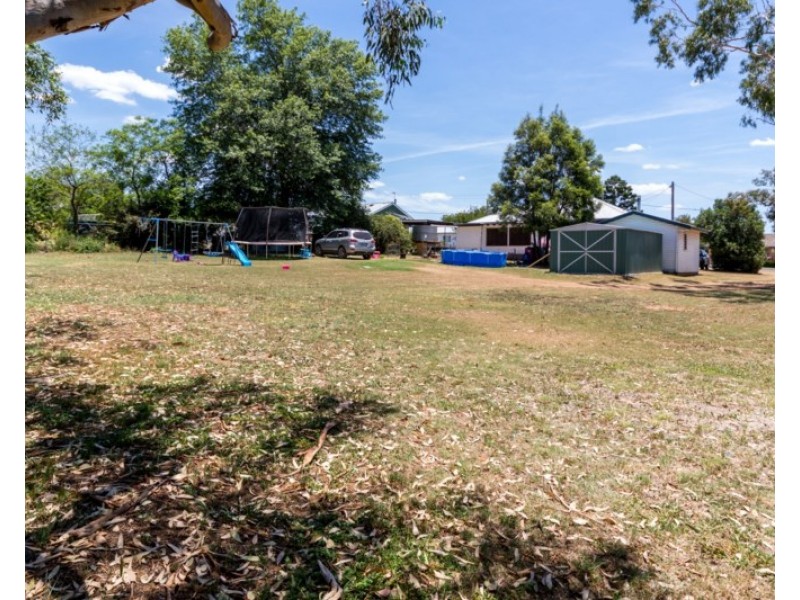 33 Hillvue Road, Tamworth NSW 2340