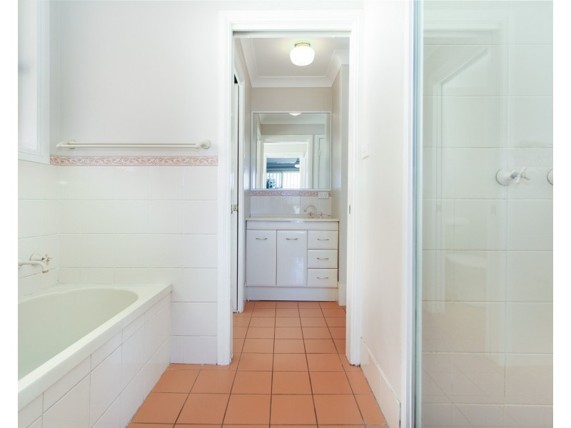 88 Flinders Street, Westdale NSW 2340