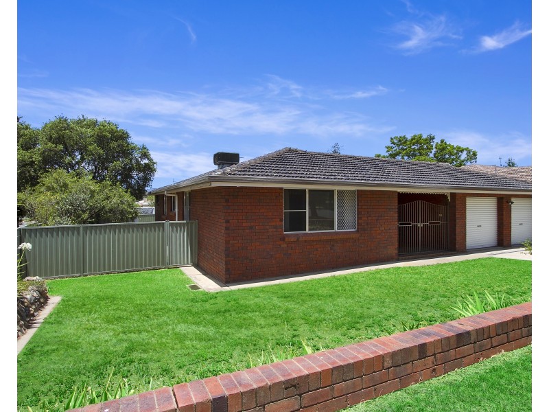 39 Edward Street, Tamworth NSW 2340