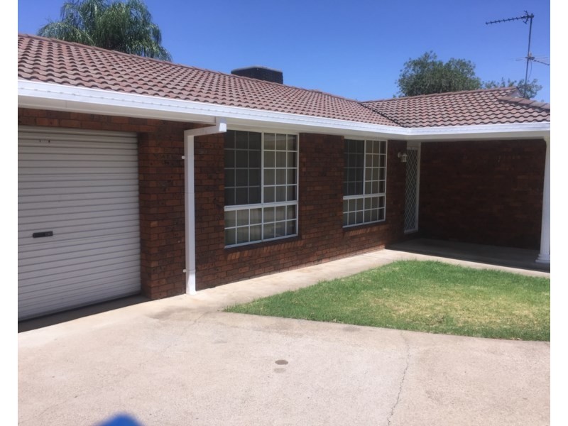 1/6 Belah Close, Tamworth NSW 2340