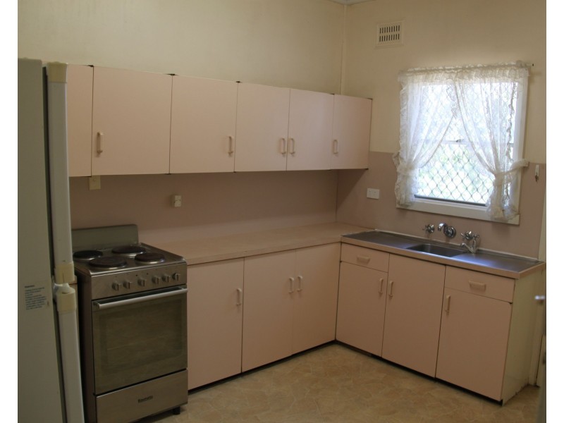 67 Peel Street, Tamworth NSW 2340