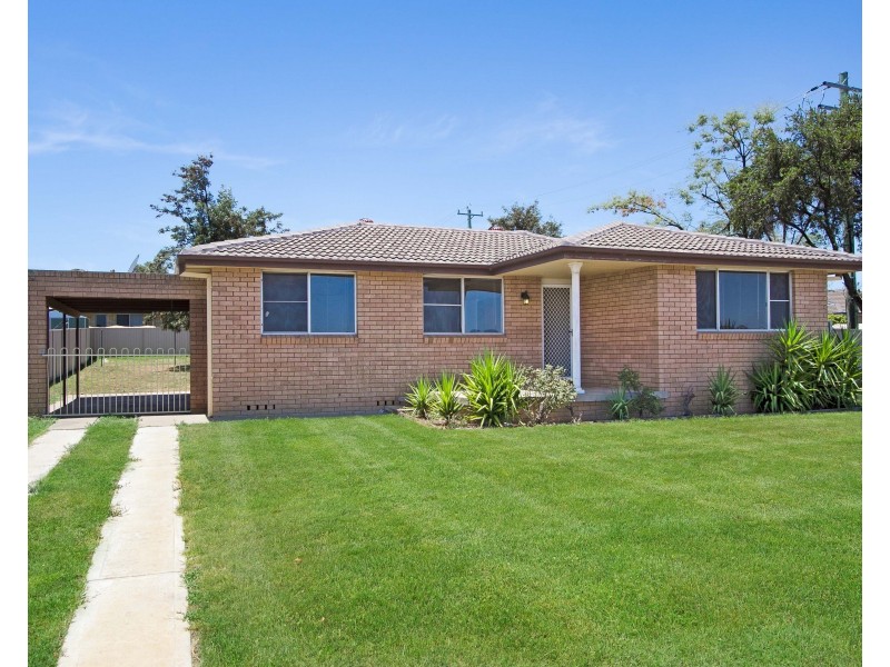 150 Flinders Street, Westdale NSW 2340