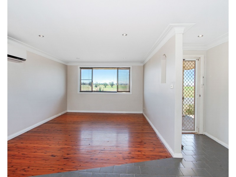 150 Flinders Street, Westdale NSW 2340