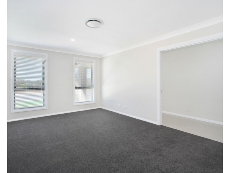 39 Kingham Street, Tamworth NSW 2340