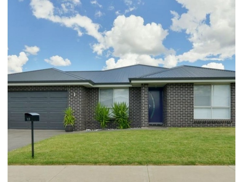 12 Kingham Street, Tamworth NSW 2340