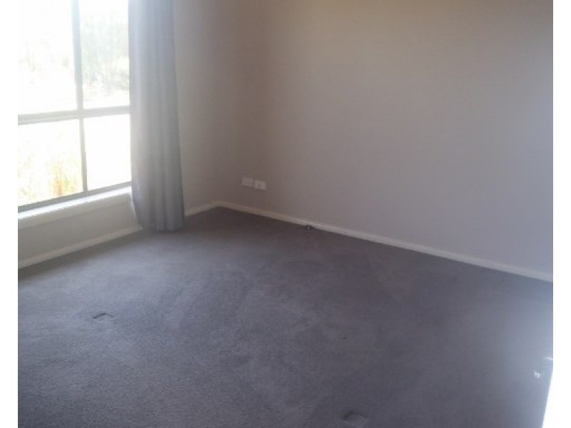 1 Stanley Close, Tamworth NSW 2340