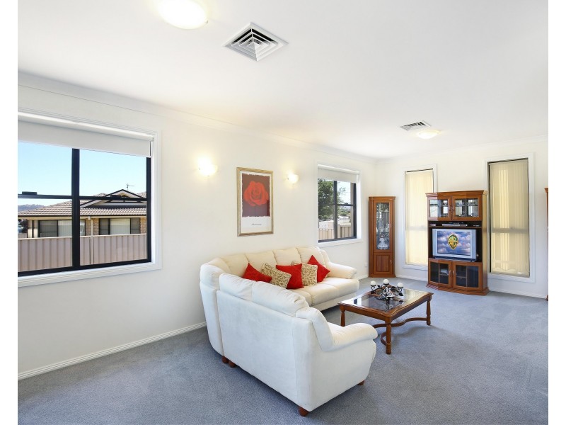 7 Banksia Close, Kootingal NSW 2352