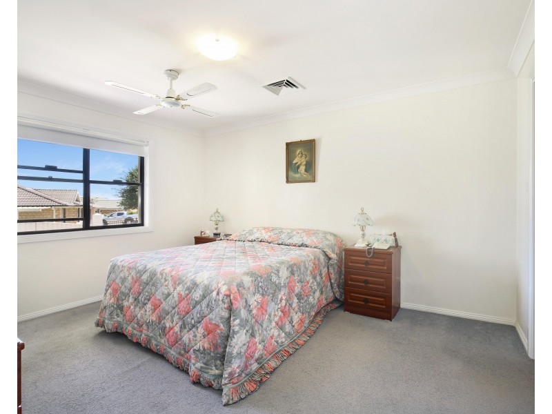 7 Banksia Close, Kootingal NSW 2352