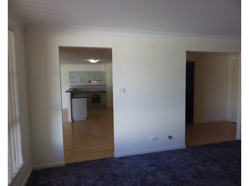 52 Boronia Drive, Tamworth NSW 2340