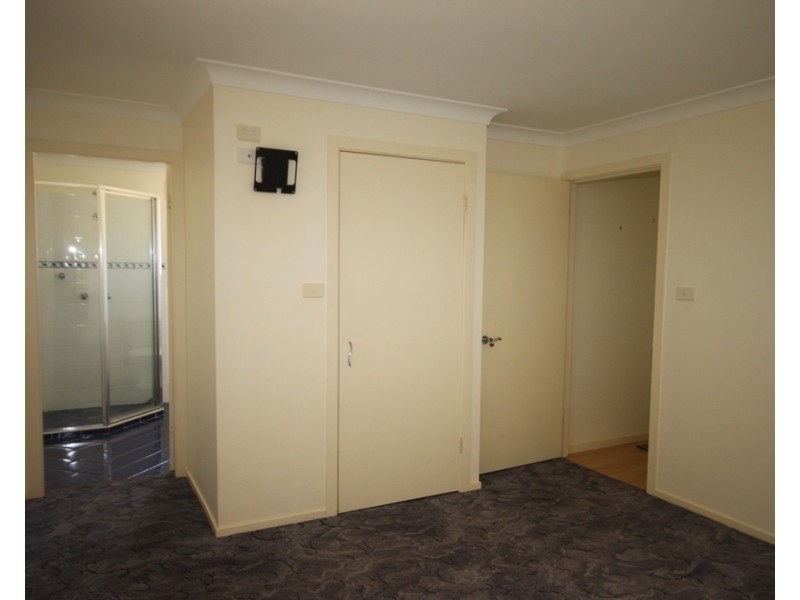 52 Boronia Drive, Tamworth NSW 2340
