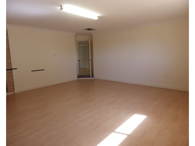 52 Boronia Drive, Tamworth NSW 2340