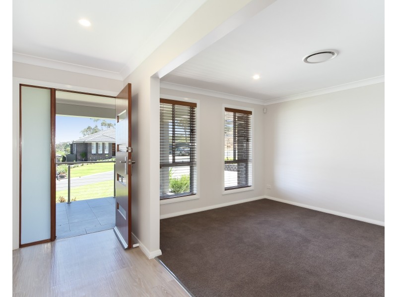 28 Conimbla Crescent, Tamworth NSW 2340