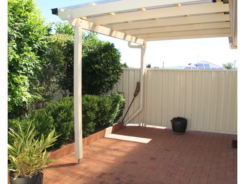 1/2 Warrabah Close, Tamworth NSW 2340