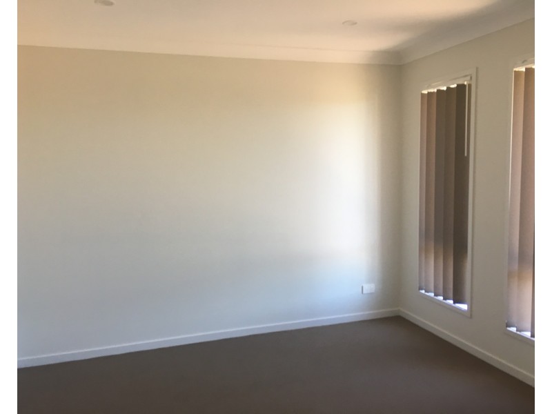 50 Tulipwood Crescent, Tamworth NSW 2340
