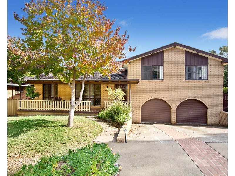 13 Woodburn Way, Tamworth NSW 2340