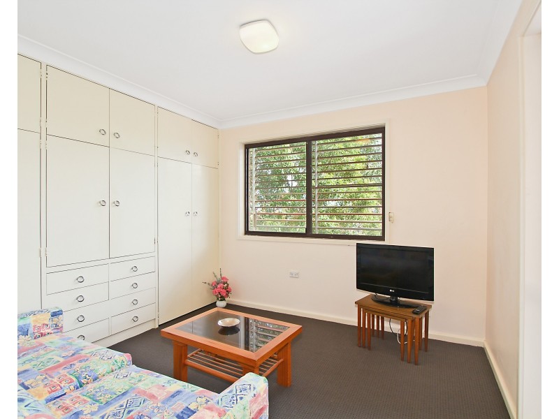 13 Woodburn Way, Tamworth NSW 2340