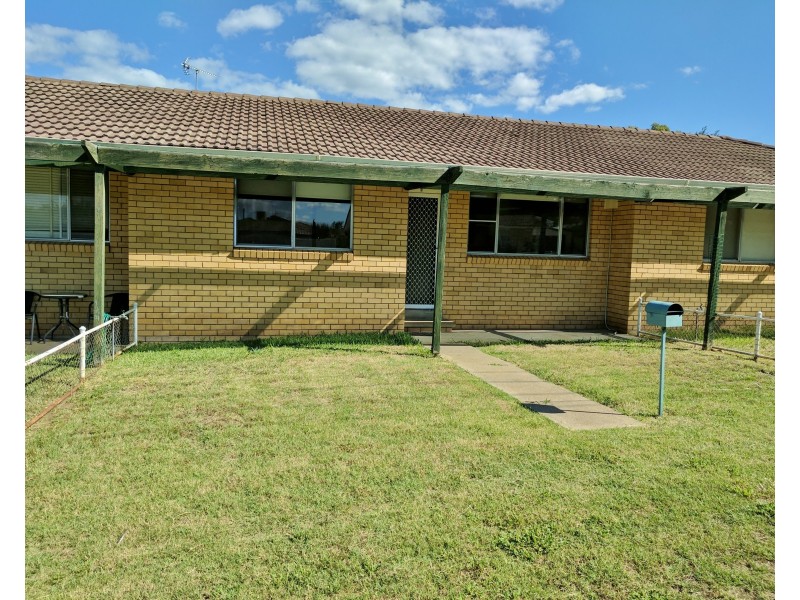 2/22 Kurrawan Street, Tamworth NSW 2340