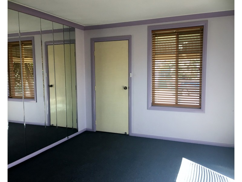 1/8 Curlew Crescent, Tamworth NSW 2340