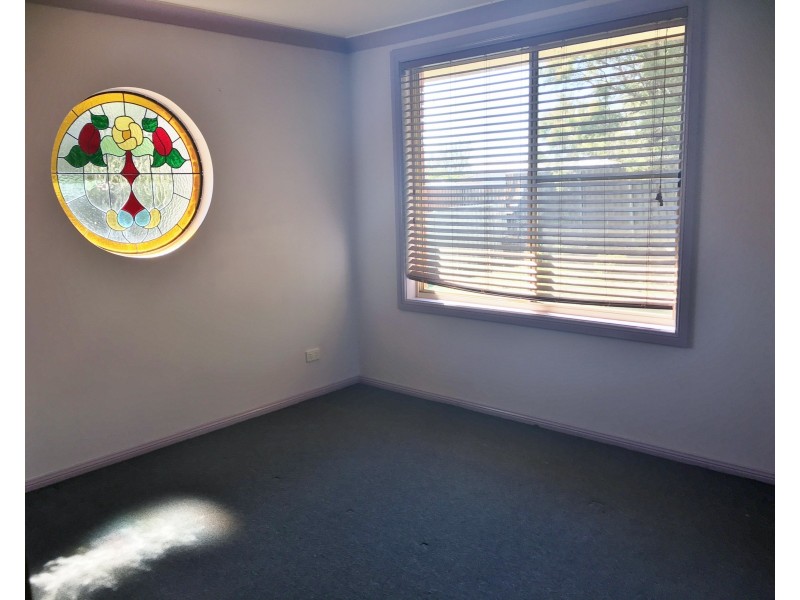 1/8 Curlew Crescent, Tamworth NSW 2340