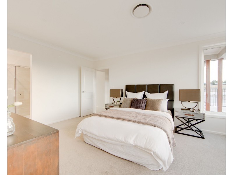 19 Simmental Way, Tamworth NSW 2340