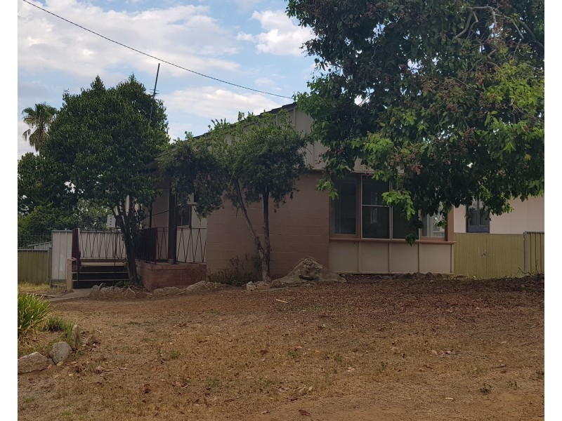 15 Mountview Crescent, Tamworth NSW 2340