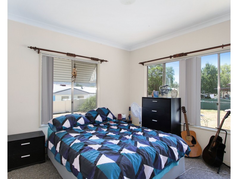 24 Denman Avenue, Kootingal NSW 2352