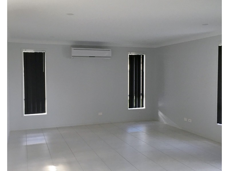 2/56 Tulipwood Crescent, Tamworth NSW 2340