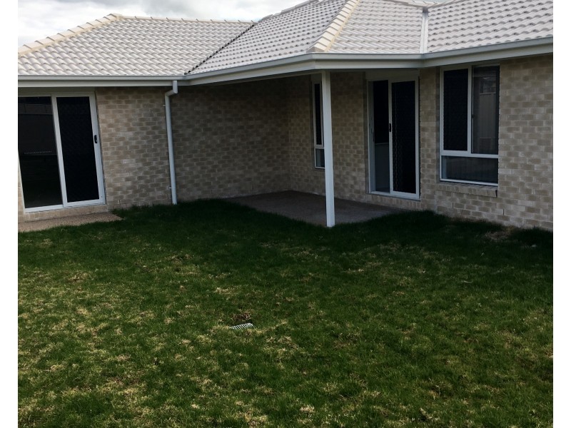 2/56 Tulipwood Crescent, Tamworth NSW 2340