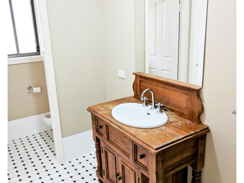 52A Piper Street, Tamworth NSW 2340