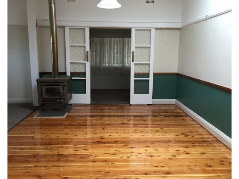 37 Bligh Street, Tamworth NSW 2340