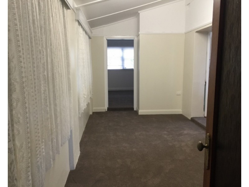 37 Bligh Street, Tamworth NSW 2340