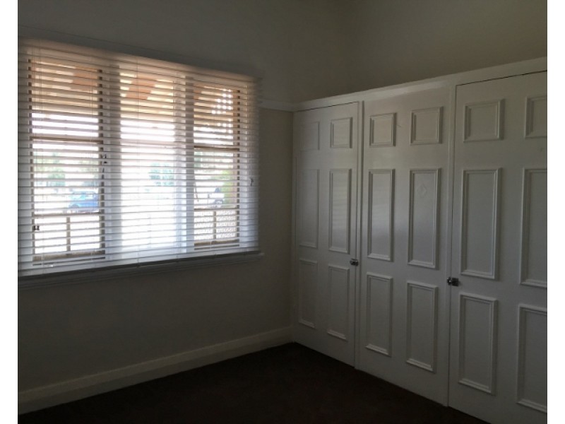 37 Bligh Street, Tamworth NSW 2340