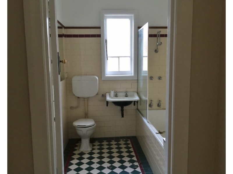 37 Bligh Street, Tamworth NSW 2340