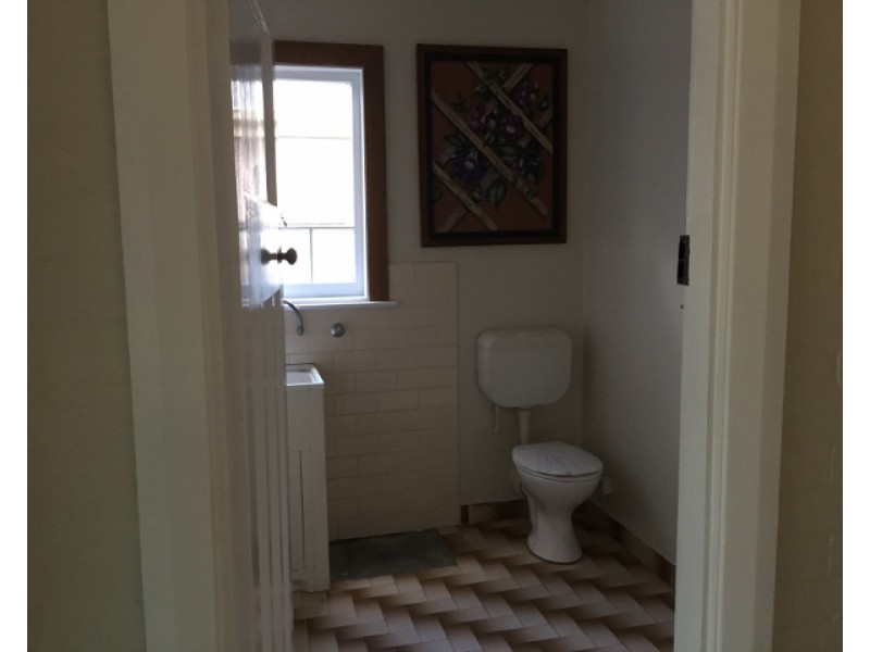 37 Bligh Street, Tamworth NSW 2340