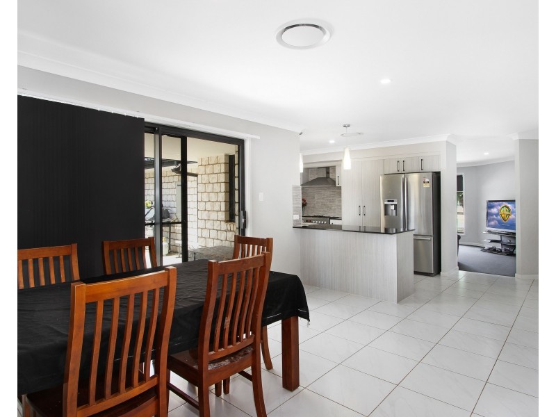 90 Attunga Street, Tamworth NSW 2340