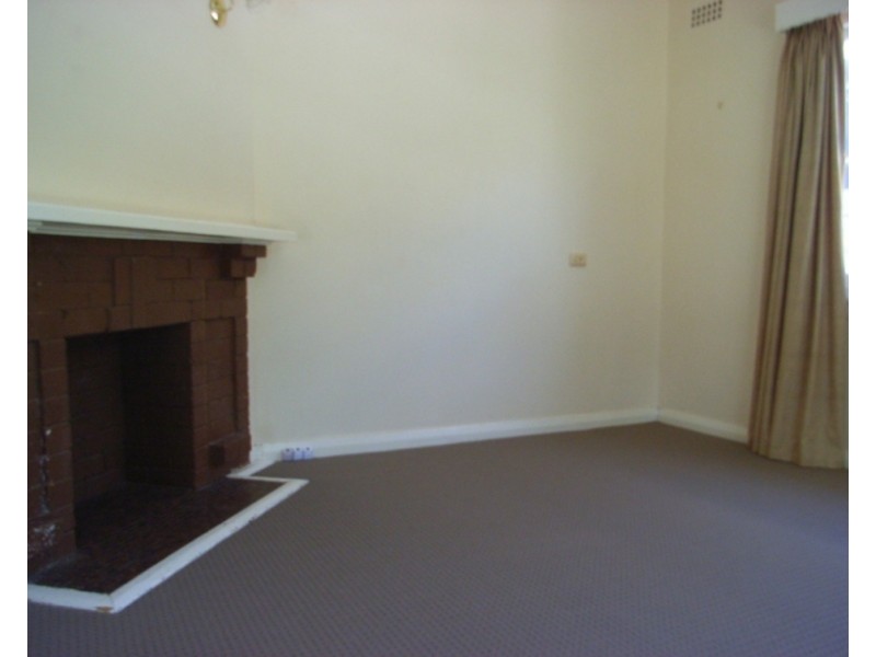 4 Lancaster Avenue, Tamworth NSW 2340