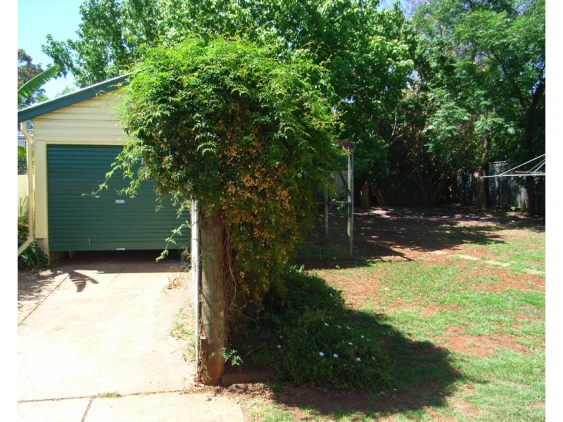 4 Lancaster Avenue, Tamworth NSW 2340