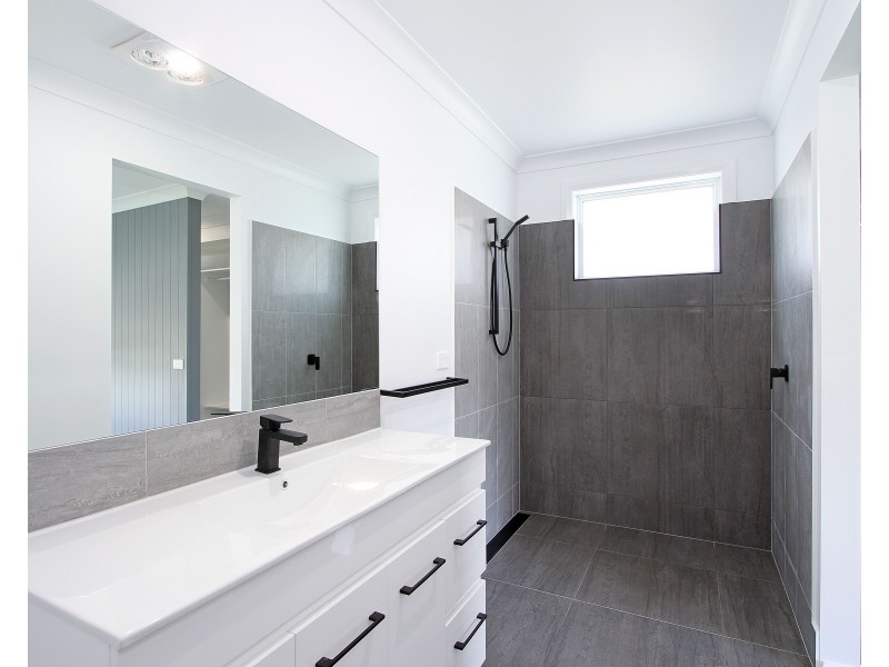 43 Kingham Street, Tamworth NSW 2340