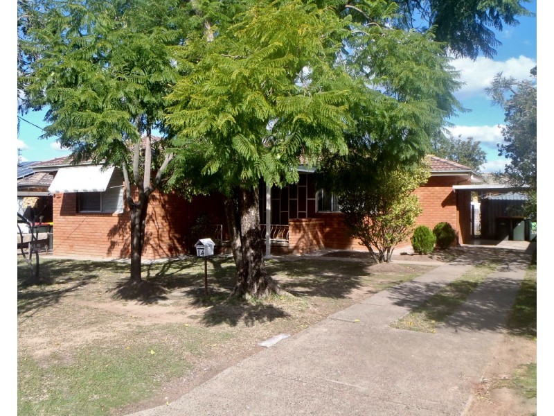 14 Larool Street, Tamworth NSW 2340