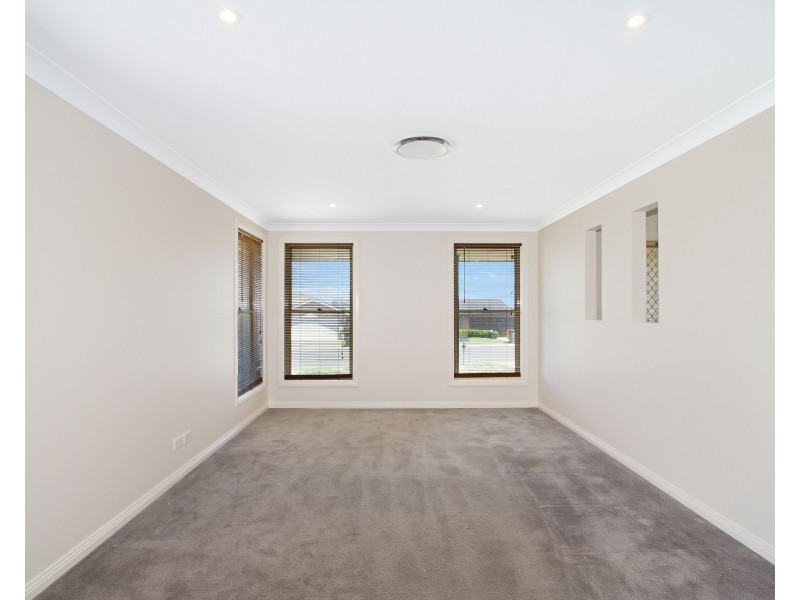 25 Milburn Road, Tamworth NSW 2340