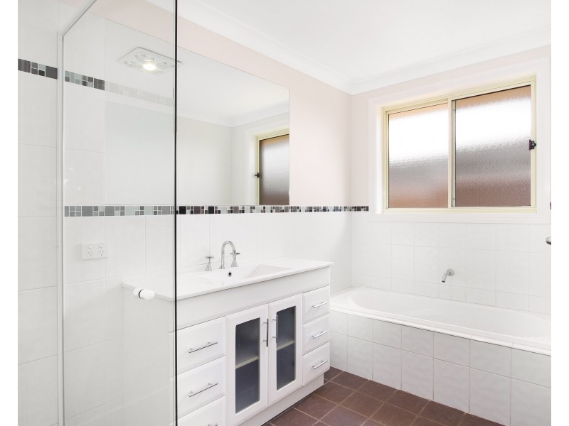 25 Milburn Road, Tamworth NSW 2340