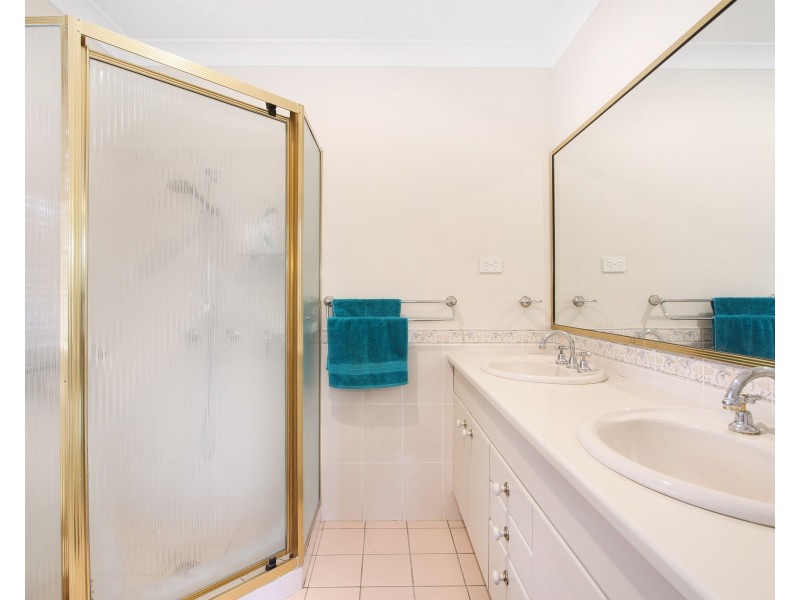 21 Overlanders Way, Tamworth NSW 2340