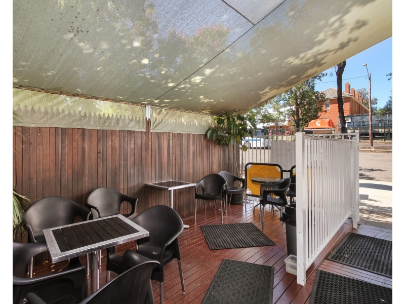 73 Upper Street, Tamworth NSW 2340