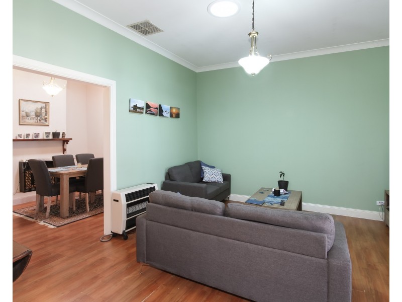 73 Upper Street, Tamworth NSW 2340