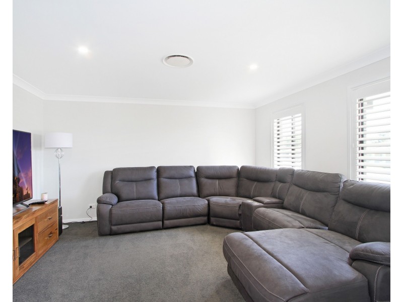 11 Lorikeet Drive, Tamworth NSW 2340