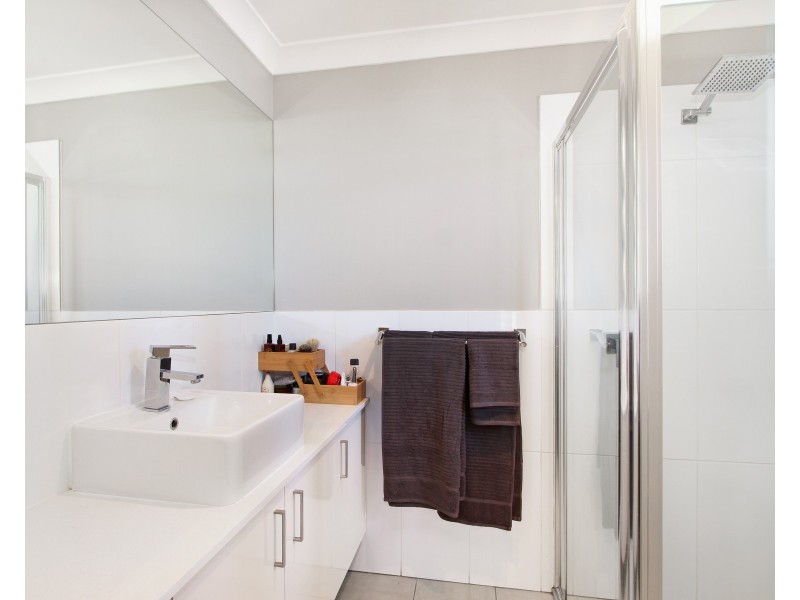 5 Regal Park Drive, Tamworth NSW 2340